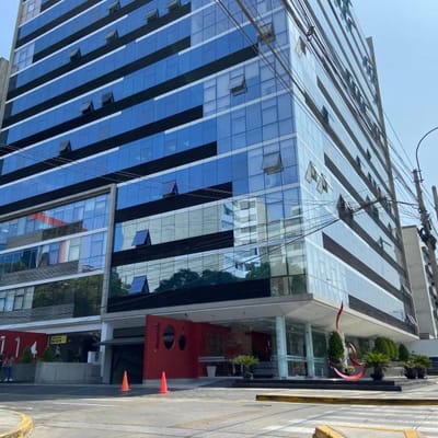 Oficinas Empresarial Venta Chacarilla  Av El Pinar  Vistacorp