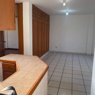 LINDO MINIDEPARTAMENTO FRENTE A PARQUE