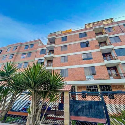 SE VENDE DEPARTAMENTO DE  M FRENTE PARQUES  SANTIAGO DE SURCO