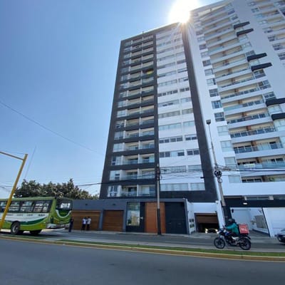 Se ALQUILA HERMOSO DEPARTAMENTO en Av Ejrcito Magdalena