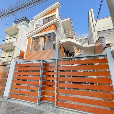 Se VENDE DEPARTAMENTO con excelente ubicacin en JR ARES SURCO