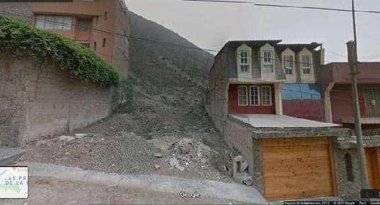 Vendo Terreno Residencial frente a parque ubicado en Las Praderas de la Molina