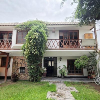 VENDO O ALQUILO PRECIOSA CASA EN SAN IGNACIO DE MONTERRICO SURCO