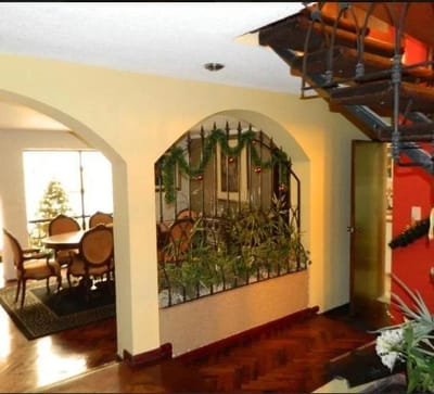 Venta de Casa  Pisos en Las Casuarinas Zona Residencial