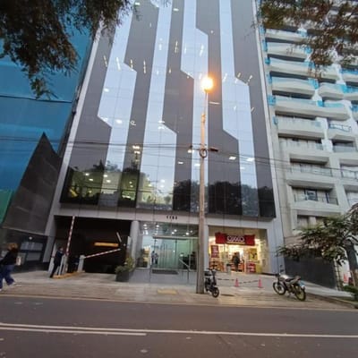 ALQUILO OFICINA EMPRESARIAL EN MIRAFLORES