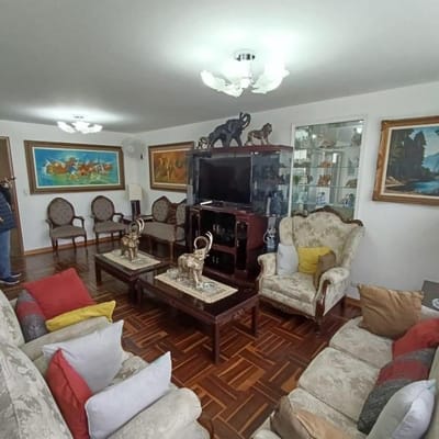 ALQUILER DE HERMOSO DEPARTAMENTO AMOBLADO