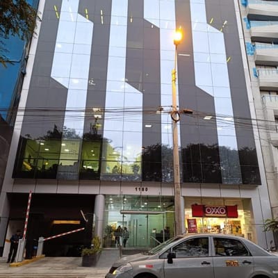 ALQUILO OFICINA EXELENTE UBICACION EN MIRAFLORES