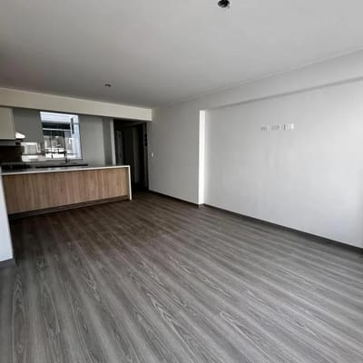 VENTA DE DEPARTAMENTOS DE  DORMITORIOS EN SURQUILLO LIMITE CON SURCO