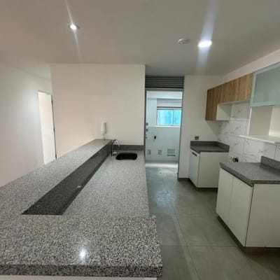 Departamento en  venta de  dormitorios vista a la calle en Barrio Medico Surquillo