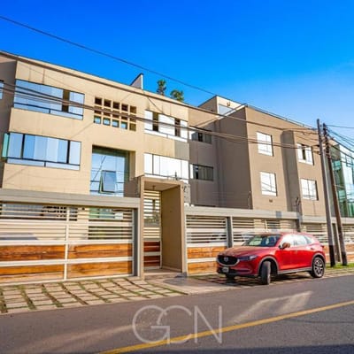Amplio Departamento Residencial Monterrico  La Molina
