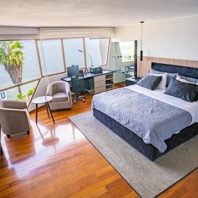 Departamento en Miraflores en Venta Frente a Larcomar