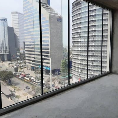 Venta  de Oficinas   m LEED vista panormica  en San Isidro