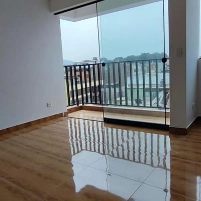 Hermoso e iluminado Flat con Balcn de Estreno en la mejor zona de San Luis No Paga Alcabala