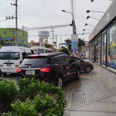 Local comercial en cntrica Zona de Chorrillos