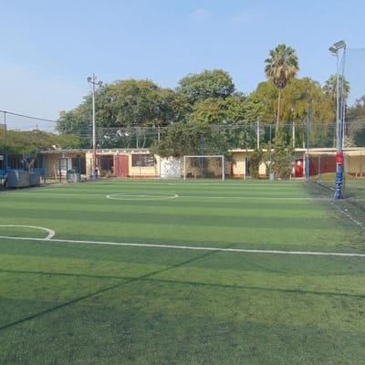 VENTA DE CENTRO DEPORTIVO EN EXCLUSIVA ZONA DE SURCO  MT