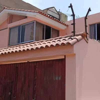 SE VENDE CASA EN PUEBLO LIBRE  OCASIN PRECIO ESPECIAL