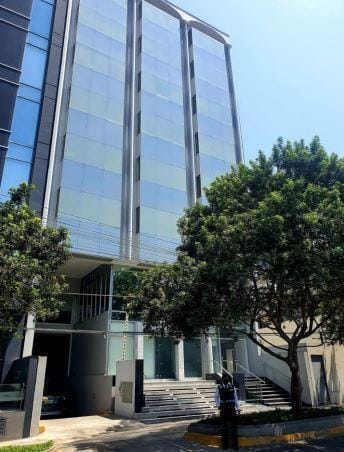 EDIFICIO COMPLETO  LISTO PARA ENTREGA   M DE OFICINAS IMPLEMENTADAS