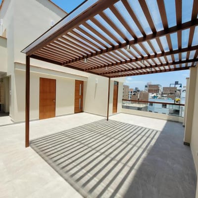 Dpto con Terraza y rea de Parrilla A Pasos de Paseo La Castellana  Piso