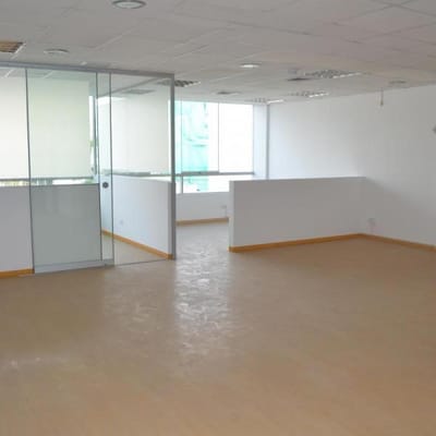 Oficina Implementada en Venta de  m