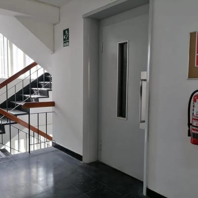 VENDO OFICINA EN EL CORAZON DE MIRAFLORES