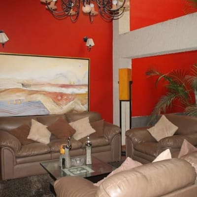 VENDO CASA  LA ENSENADA EN LA MOLINA