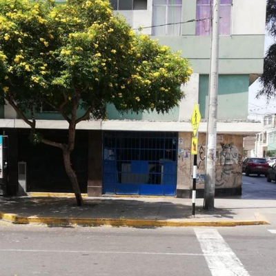 VENDO LOCAL COMERCIAL CON DOS TIENDAS LINCE