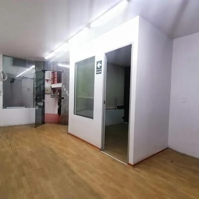 Alquiler de oficinas en Jess Mara en er cerca a Metro de Garzn