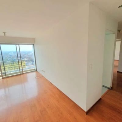 SE VENDE BONITO DEPARTAMENTO  PISO C VISTA EXTERNA LINCE
