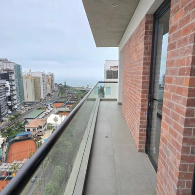 Se alquila dpto amoblado de  dormitorios de m mas  cocheras miraflores