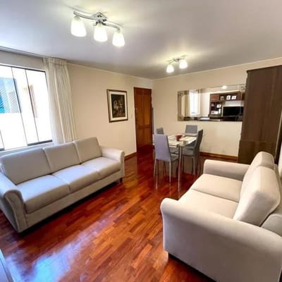 VENTA DE AMPLIO DEPARTAMENTO DE  M VISTA INTERNA  DORMITORIOS SAN MIGUEL