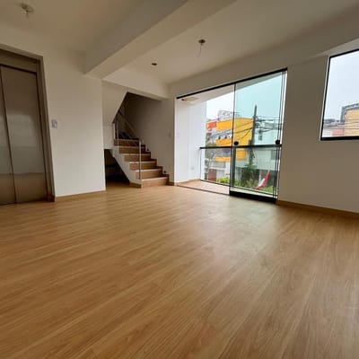 VENTA DE LINDO DPLEX DE ESTRENO DE  M   PUEBLO LIBRE