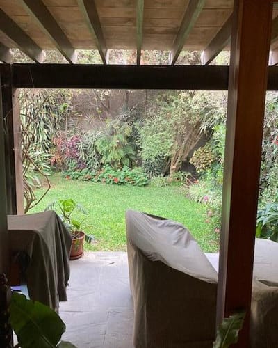 VENTA CASA X PENTAGONITO EN CALLE TRANQUILA