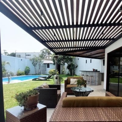 Casa modernisima con gran jardn  Sol de La Molina