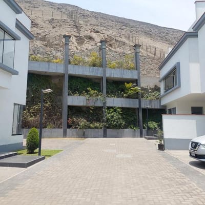 Casa en  condominio La Planicie II etapa