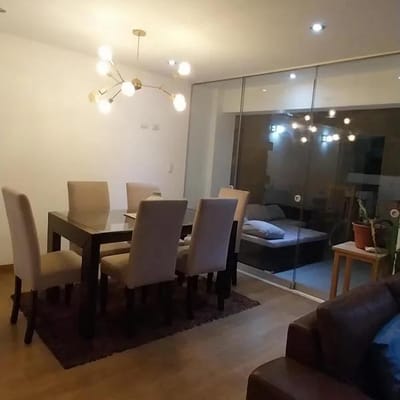 Venta de departamento con terraza patio  dormitorios