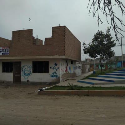 VENDO TERRENO  EN ESQUINA DE PARQUE