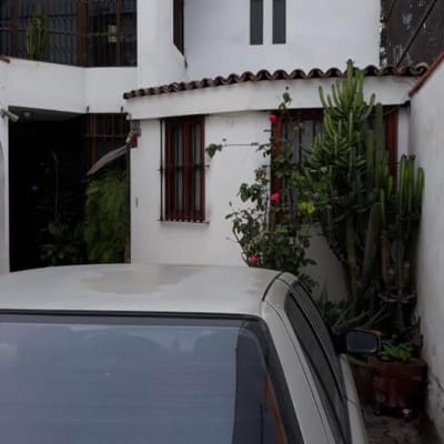 LINDO DEPARTAMENTO EN ER PISO  m  COCHERA NEGOCIABLE