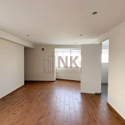 se vende amplio flat de m Pueblo Libre