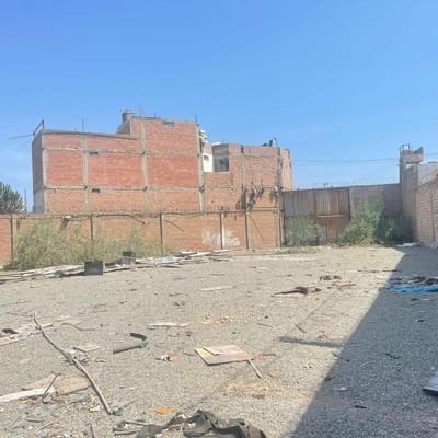 Vendo Terreno en Esquina  m Surco Parmetros  pisos