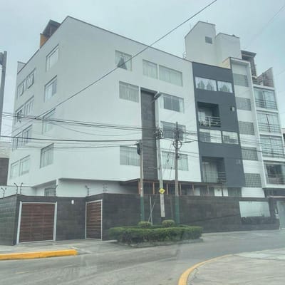 Surco alquilo por Tinoco departamento  habitaciones sin amoblar S