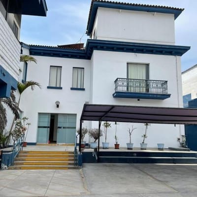 San Isidro Vendo Casa Como Terreno Cerca a La Av Arenales rea  m