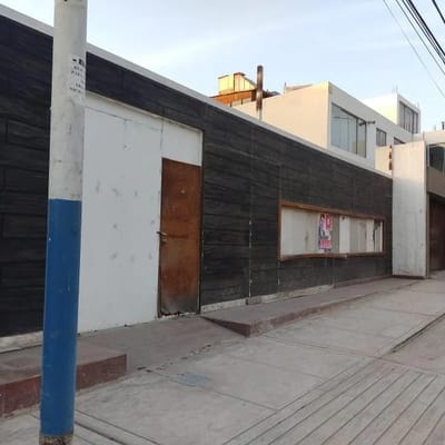 EXCELENTE TERRENO COMERCIAL AV VCTOR ANDRS BELANDE UMACOLLO