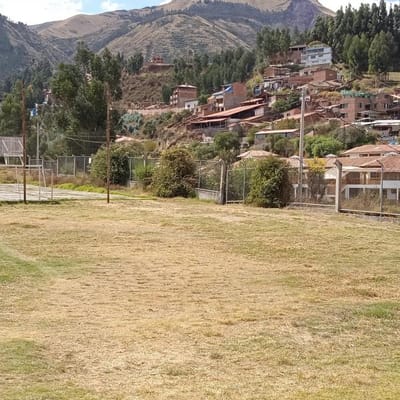 VENTA ANTICRESIS CLIDO E ILUMINADO DEPARTAMENTO EN ZONA RESIDENCIAL