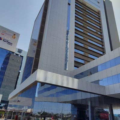 LOCAL COMERCIAL EN VENTA EN EL CITY CENTER DE CERRO COLORADO