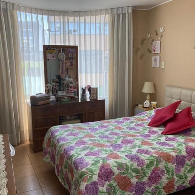 CASA EN VENTA CERCA AL COLEGIO INTERNACIONAL
