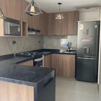 EXCELENTE DEPARTAMENTO AMOBLADO