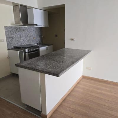 VENTA DE DEPARTAMENTO EN BREA