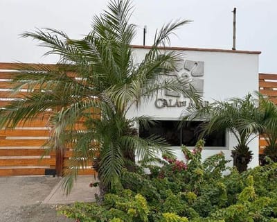 Venta de casa de playa en exclusivo Condominio Cala del Mar