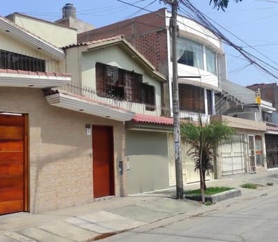 VENTA DE BONITA CASA EN SAN LUIS A UN PASO DE AV CANADA
