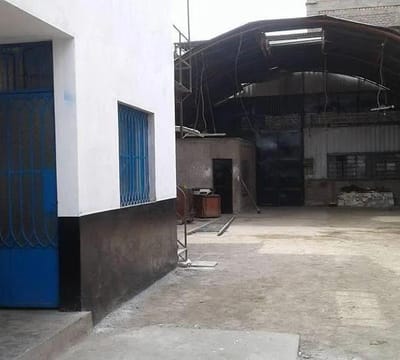 Venta de Local Comercial con Buena Ubicacin a un Paso de Gamarra